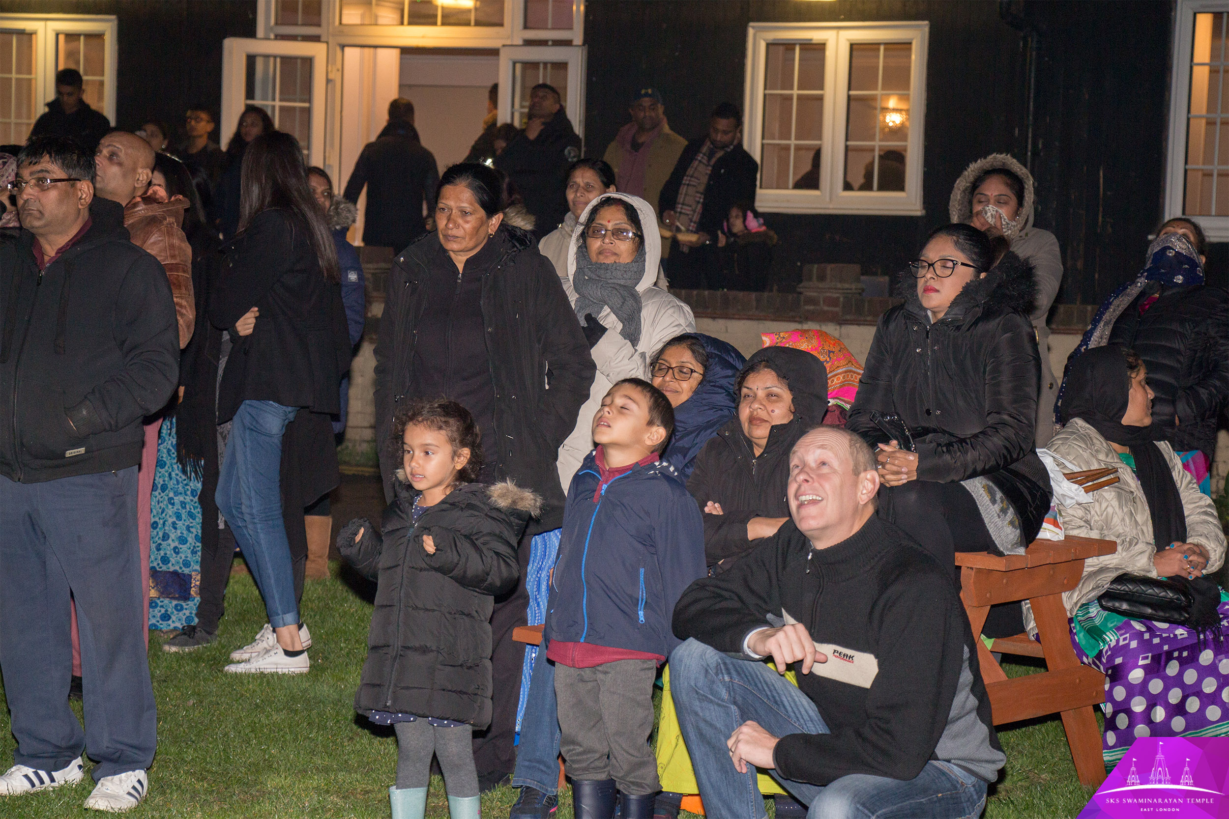 ©1987-2017 SKS Swaminarayan Temple East London